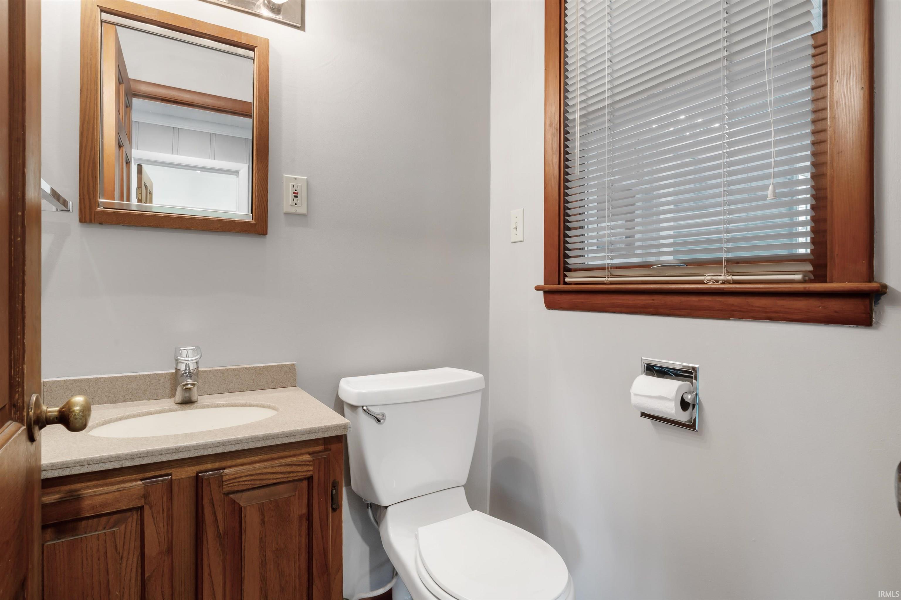 4825 Indiana Avenue Fort Wayne, IN 46807 - Photo 17 of 33