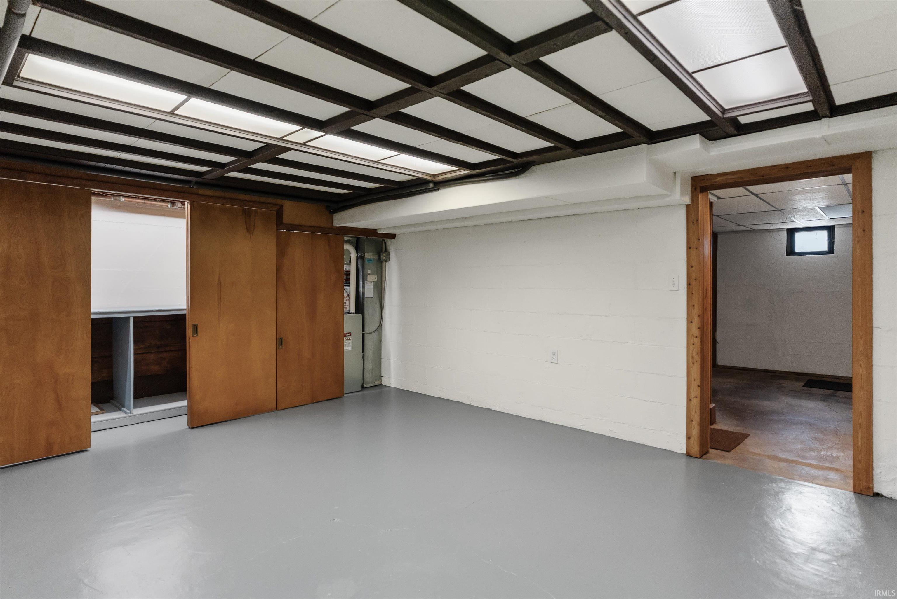 4825 Indiana Avenue Fort Wayne, IN 46807 - Photo 27 of 33