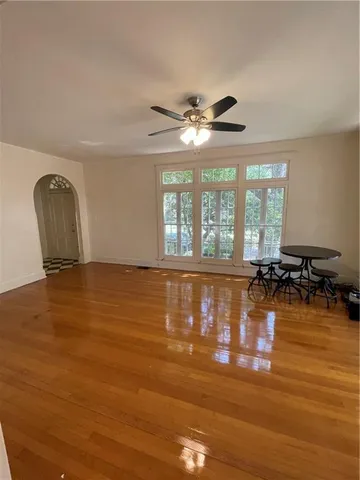 $3,200 | 5133 St Charles Avenue, New Orleans, LA 70115