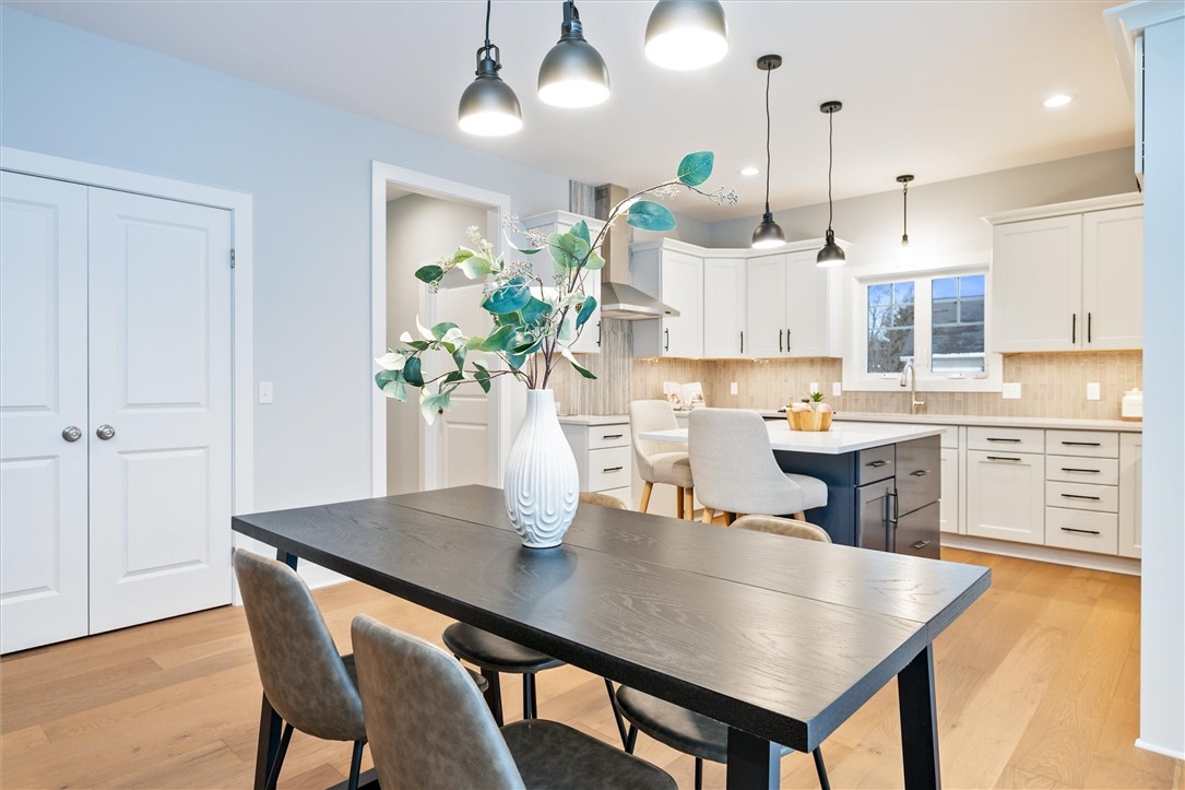 30 Legends Way Greece, NY 14612 - Photo 13 of 46 Kitchen/Dining Room