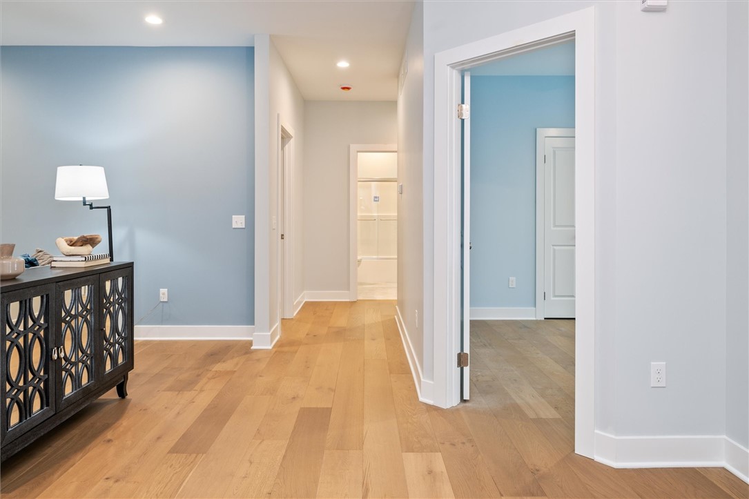 30 Legends Way Greece, NY 14612 - Photo 25 of 46 Great Room