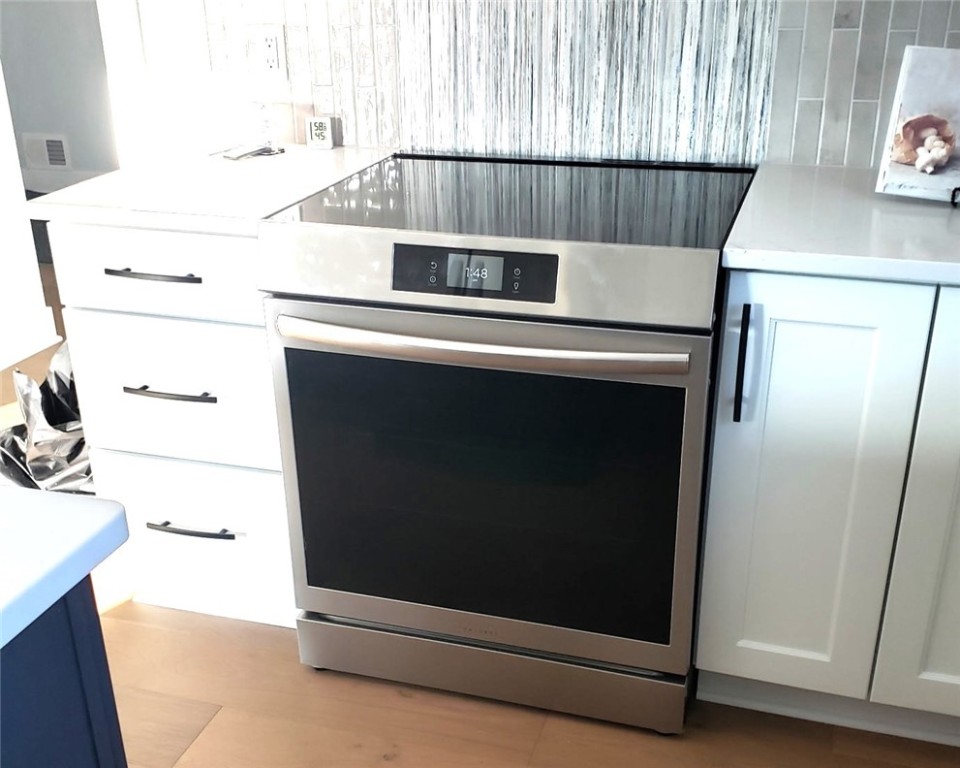 30 Legends Way Greece, NY 14612 - Photo 7 of 46