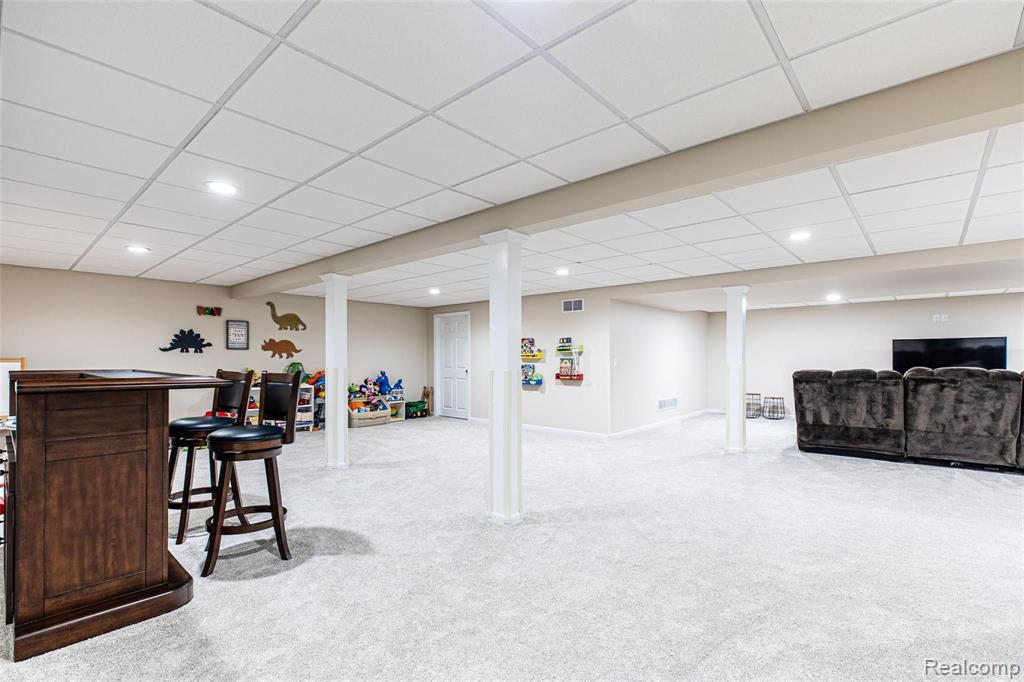575 Gallaland Avenue Rochester Hills, MI 48307 - Photo 16 of 18