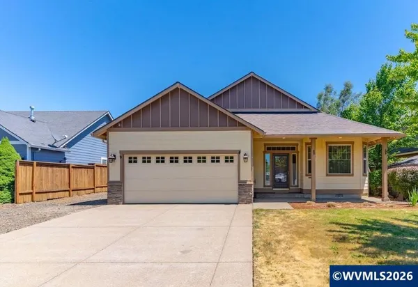 $499,900 | 284 Southwest Wyatt Street, Dallas, OR 97338