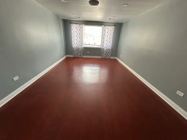 $1,300 | 14520 Harvey Avenue, Unit 2, Harvey, IL 60426