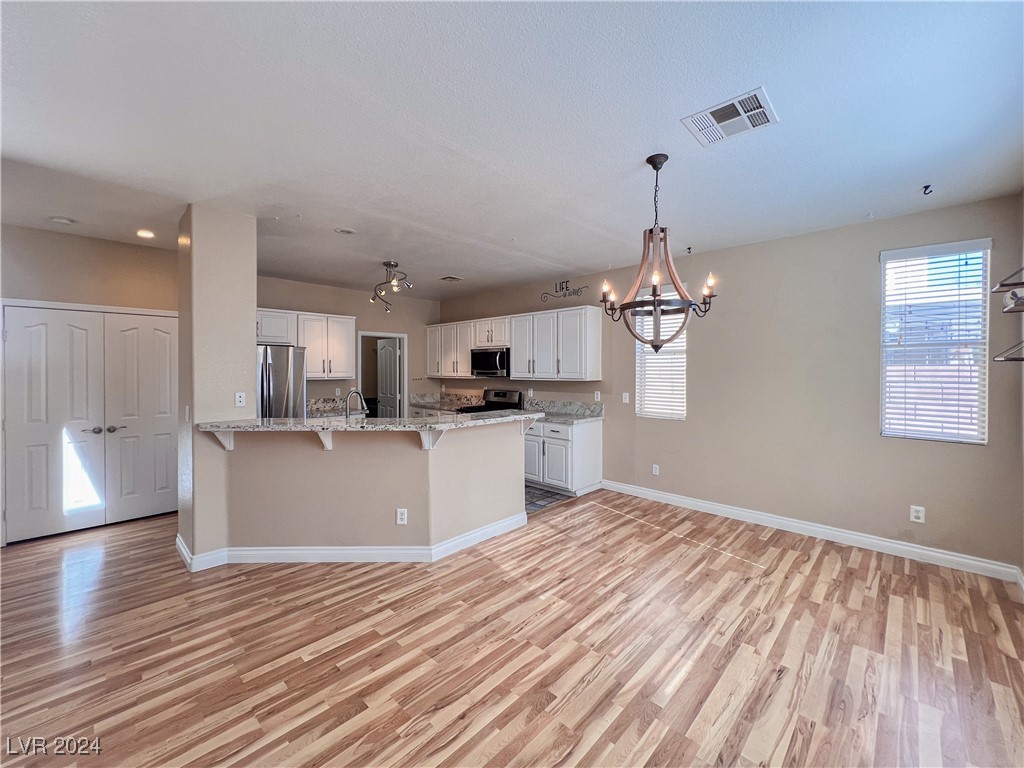 1727 Millstream Way Henderson, NV 89074 - Photo 12 of 35