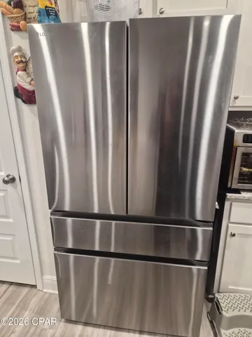 $2,250 | 460 Melrose Way, Panama City Beach, FL 32413