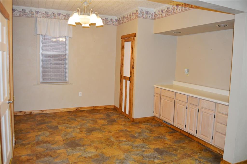 113 Riverside Drive Freeport, PA 16229 - Photo 7 of 25 Dining Room. Built in Cabinetry. Large Pantry.