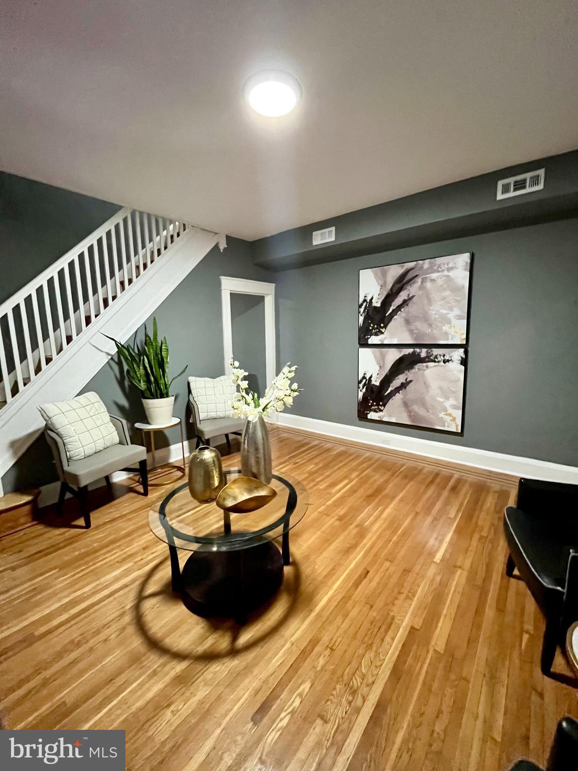 3343 Dudley Avenue Baltimore, MD 21213 - Photo 7 of 30 Spacious Living Room