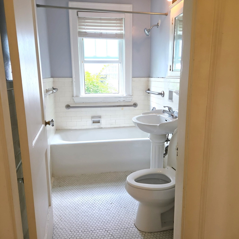 27 Oakley Road, Unit 1 Watertown, MA 02472 - Photo 8 of 13 Gallery Image 8