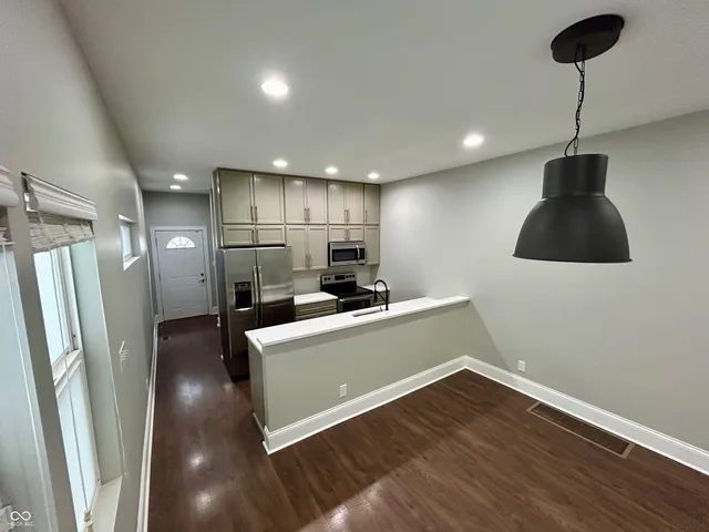 $1,575 | 1815 Woodlawn Avenue, Unit A, Indianapolis, IN 46203