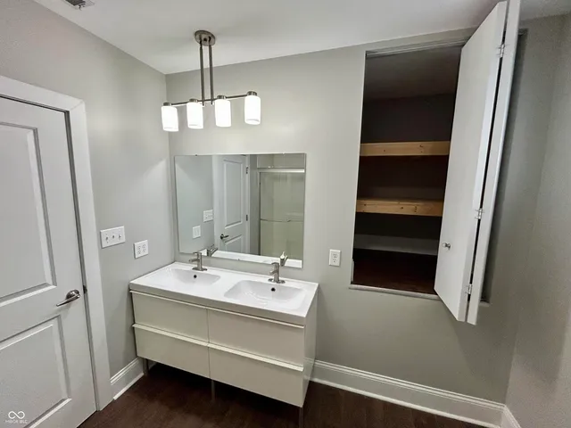 $1,575 | 1815 Woodlawn Avenue, Unit A, Indianapolis, IN 46203