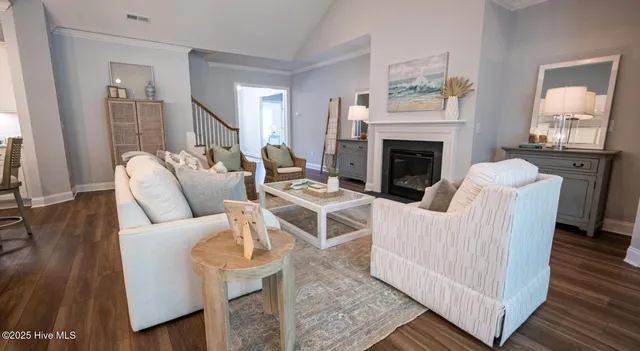 $1,903 | 115 Beaumont Oaks Drive, Unit C1, Wilmington, NC 28411