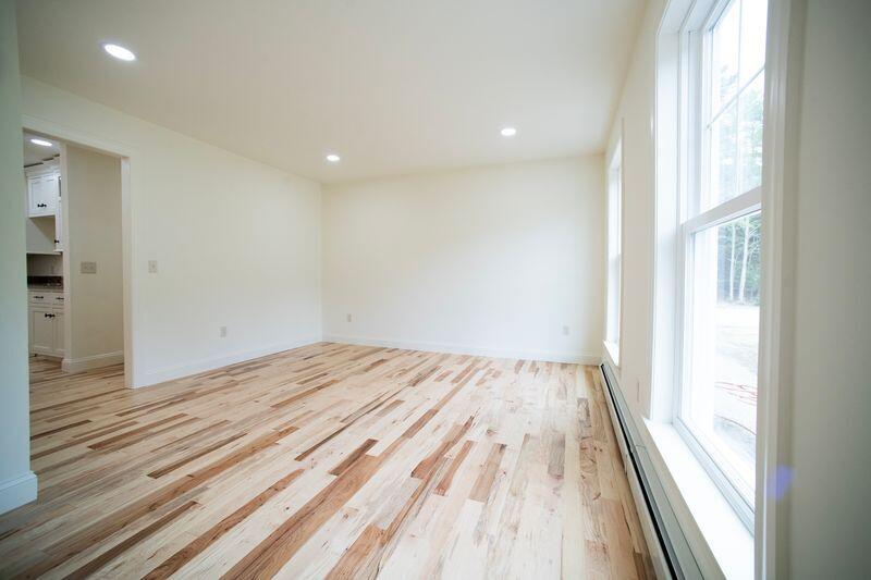 12 Windsor Way Ellsworth, ME 04605 - Photo 19 of 53 Family room/office