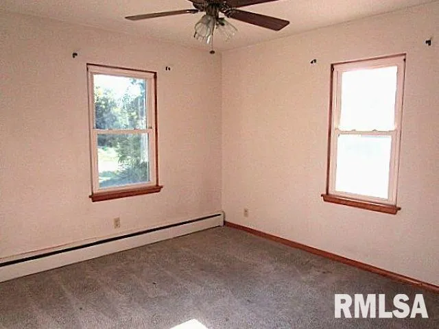 $127,057 | 205 North Sycamore Terrace, Canton, IL 61520