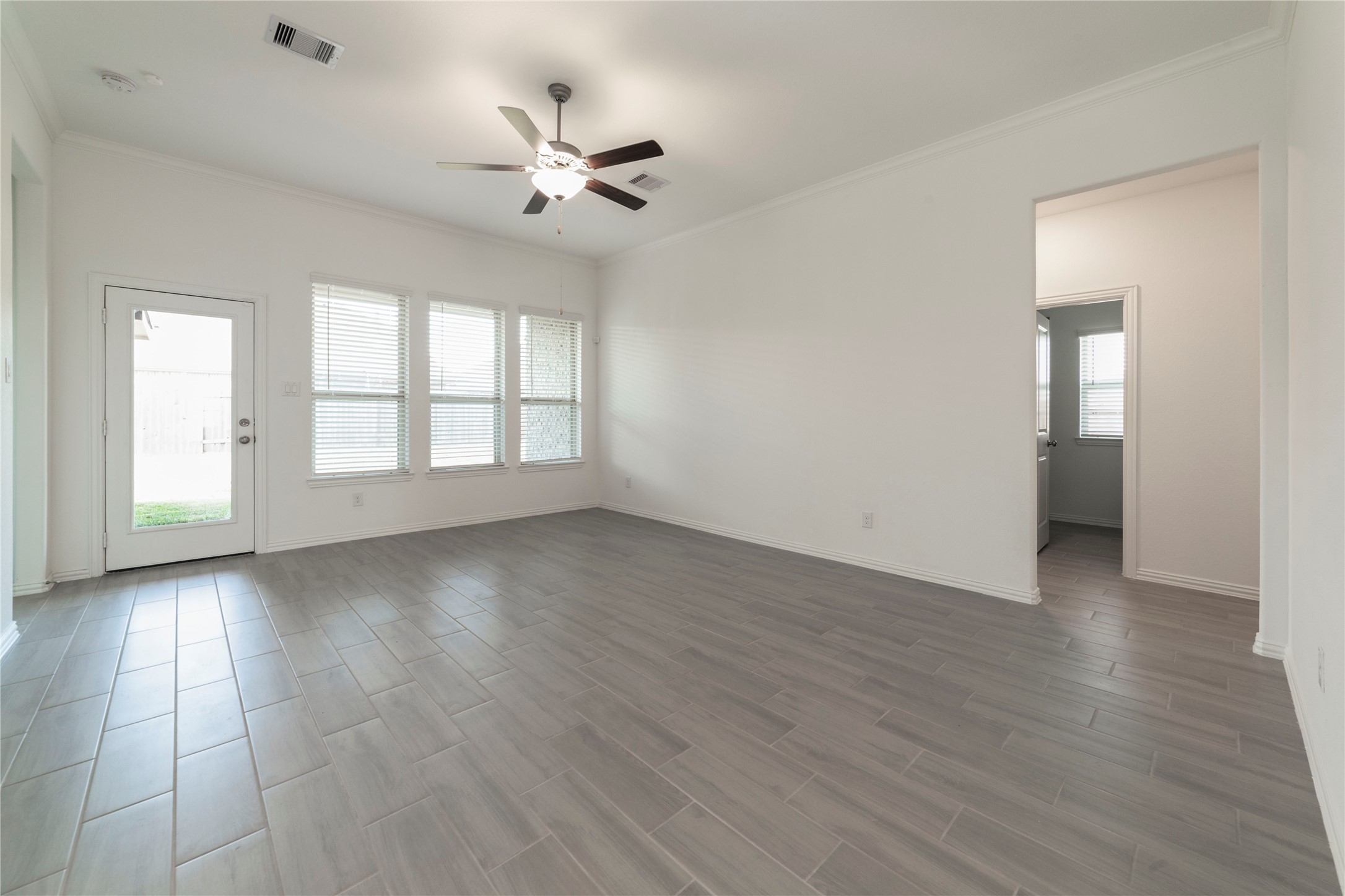 2606 Ocean Pass Lane Rosenberg, TX 77469 - Photo 13 of 33