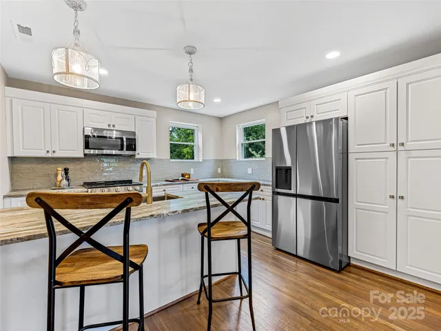 $799,000 | 162 Courtland Place, Asheville, NC 28801