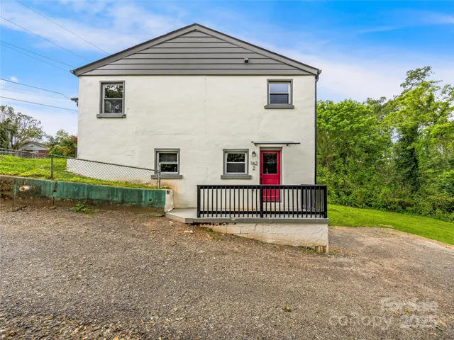 $799,000 | 162 Courtland Place, Asheville, NC 28801