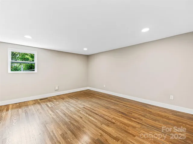 $799,000 | 162 Courtland Place, Asheville, NC 28801