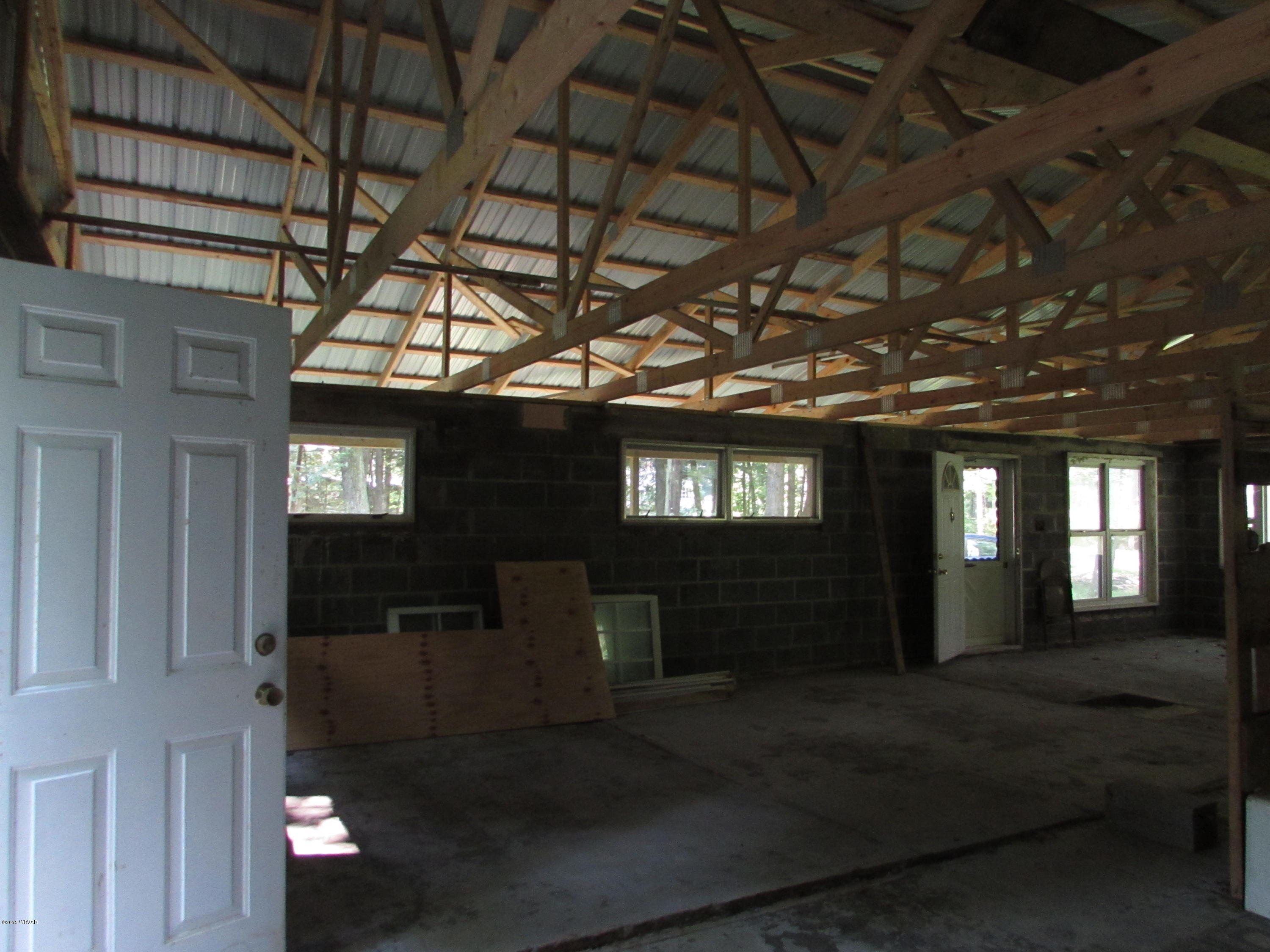 74 Lower Barbours Road Williamsport, PA 17701 - Photo 9 of 15 IMG_7498