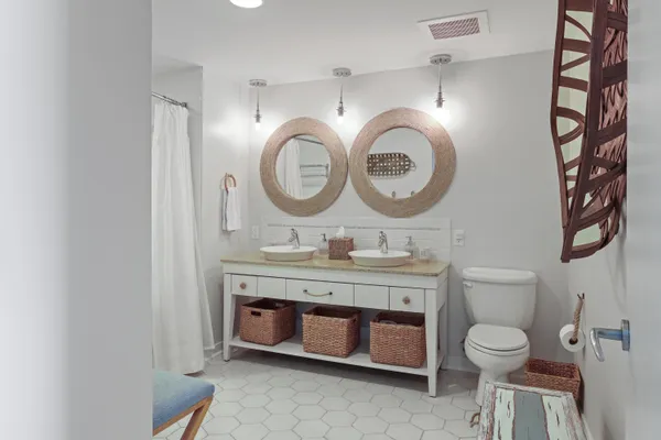 $735,000 | 9800 Grand Sandestin Boulevard, Unit 5602/5604, Miramar Beach, FL 32550