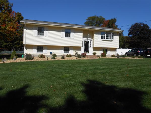 76 Old Barn Road West Springfield, MA 01089 - Photo 1 of 16 Gallery Image 1