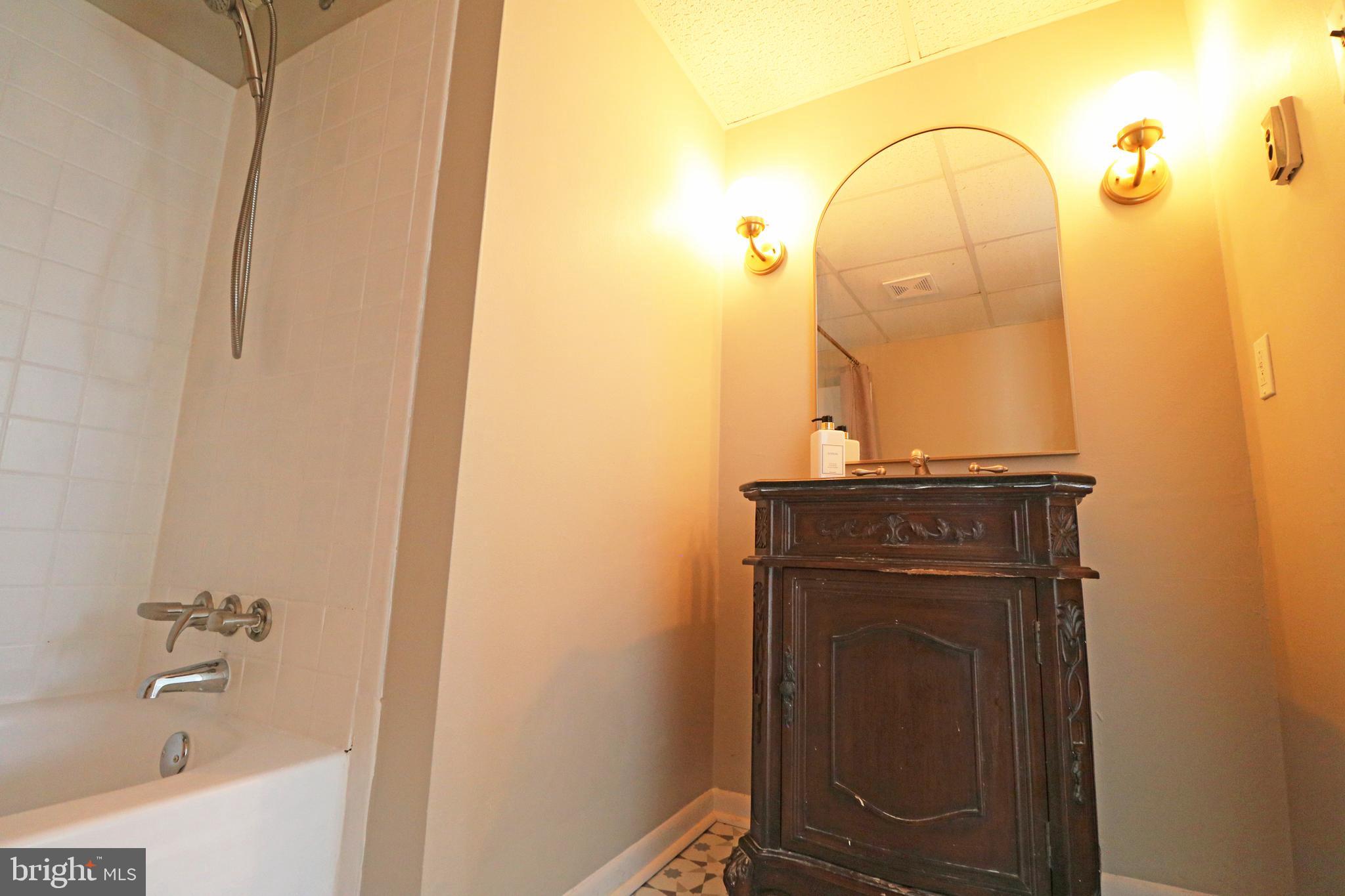 400 Glendale Road, Unit D50 Havertown, PA 19083 - Photo 32 of 47 Gallery Image 32