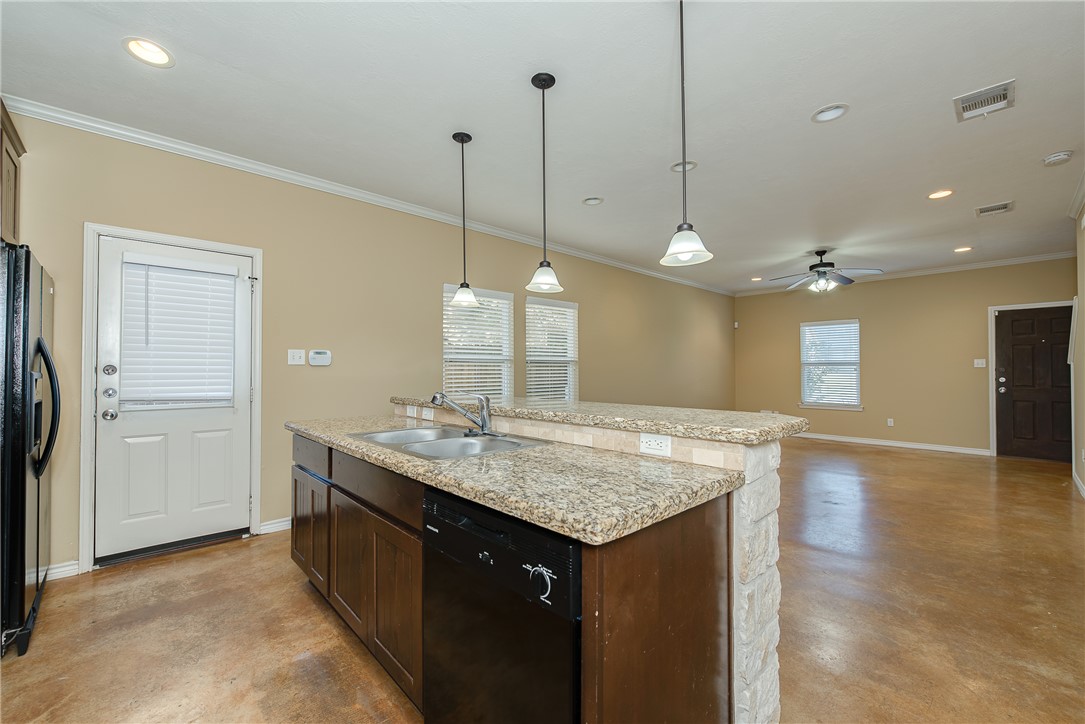 3361 Keefer Loop College Station, TX 77845 - Photo 7 of 31