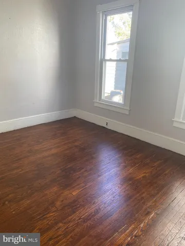 $1,750 | 204 West Main Street, Millville, NJ 08332