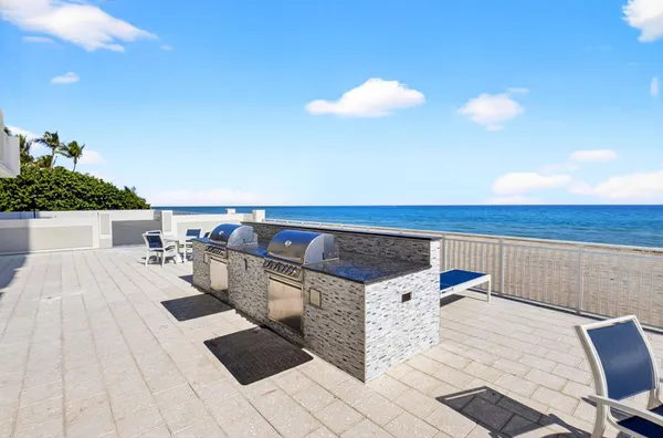 $749,900 | 4505 South Ocean Boulevard, Unit 805, Highland Beach, FL 33487