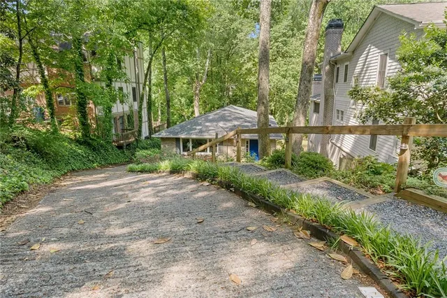 $4,495 | 486 Lakeshore Drive Northeast, Atlanta, GA 30307