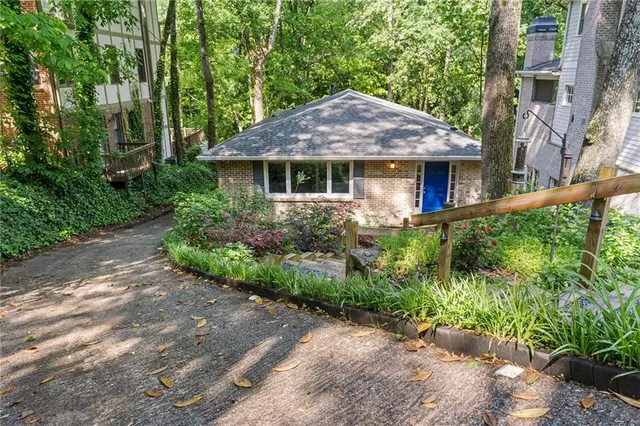 $4,495 | 486 Lakeshore Drive Northeast, Atlanta, GA 30307