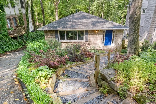 $4,495 | 486 Lakeshore Drive Northeast, Atlanta, GA 30307