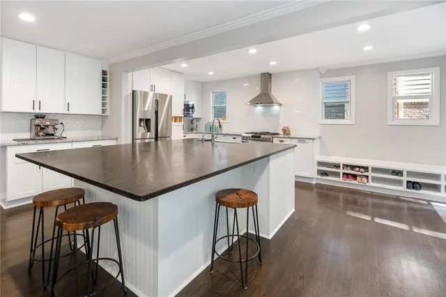 $4,495 | 486 Lakeshore Drive Northeast, Atlanta, GA 30307