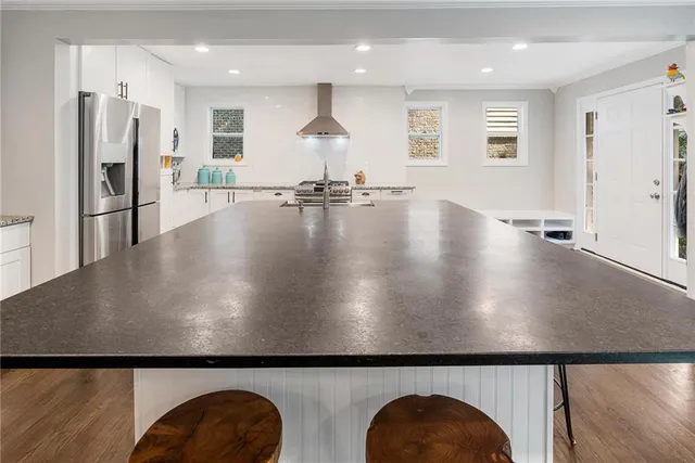 $4,495 | 486 Lakeshore Drive Northeast, Atlanta, GA 30307