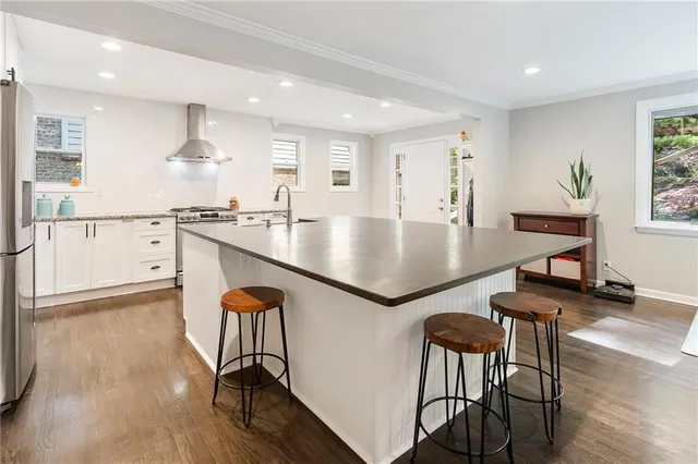 $4,495 | 486 Lakeshore Drive Northeast, Atlanta, GA 30307