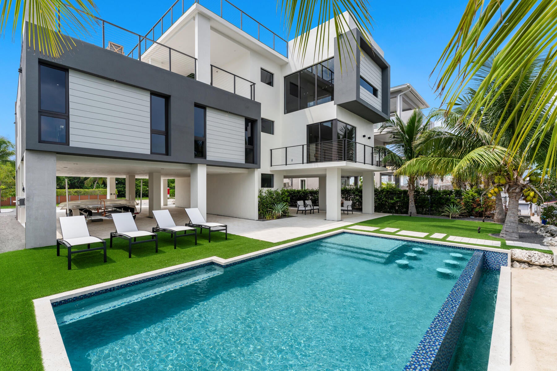 64 Andros Road Key Largo, FL 33037 - Photo 61 of 62 Gallery Image 61