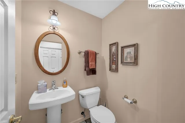 $559,900 | 116 Shanty Ridge Lane, Unit B, Banner Elk, NC 28604