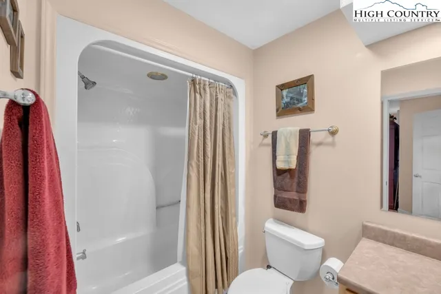 $559,900 | 116 Shanty Ridge Lane, Unit B, Banner Elk, NC 28604