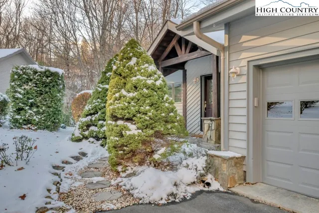 $559,900 | 116 Shanty Ridge Lane, Unit B, Banner Elk, NC 28604