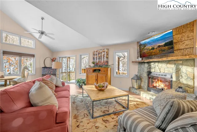 $559,900 | 116 Shanty Ridge Lane, Unit B, Banner Elk, NC 28604