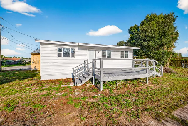 $149,900 | 393 Lowery Drive, Fort Walton Beach, FL 32547