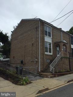 2232 Ridge Place Southeast Washington, DC 20020 - Photo 2 of 21 Exterior (General)