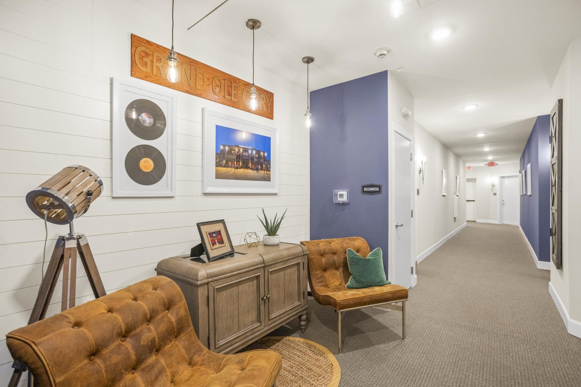 141 Saundersville Road, Unit 1402 Hendersonville, TN 37075 - Photo 39 of 60 a living room with furniture and wooden floor