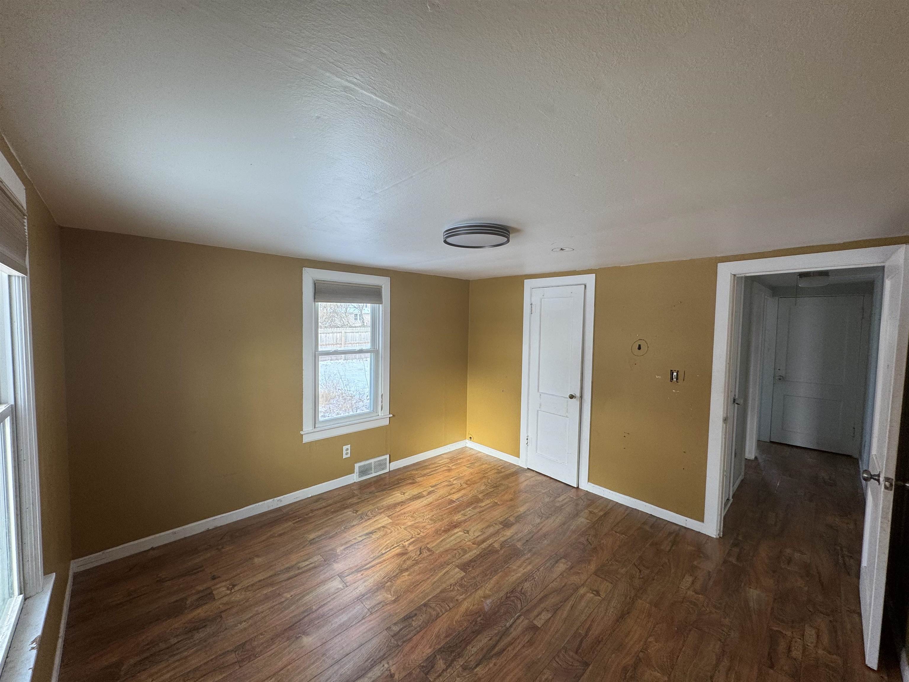 216 South Washington Street Byron, IL 61010 - Photo 9 of 14