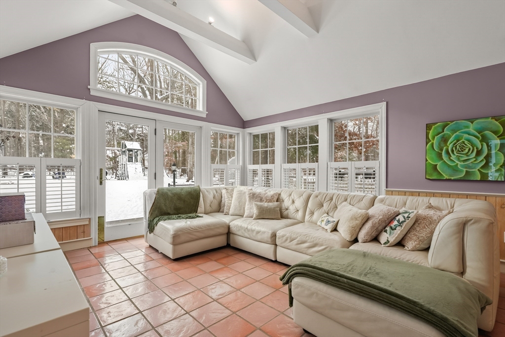 7 Windham Lane Beverly, MA 01915 - Photo 13 of 41