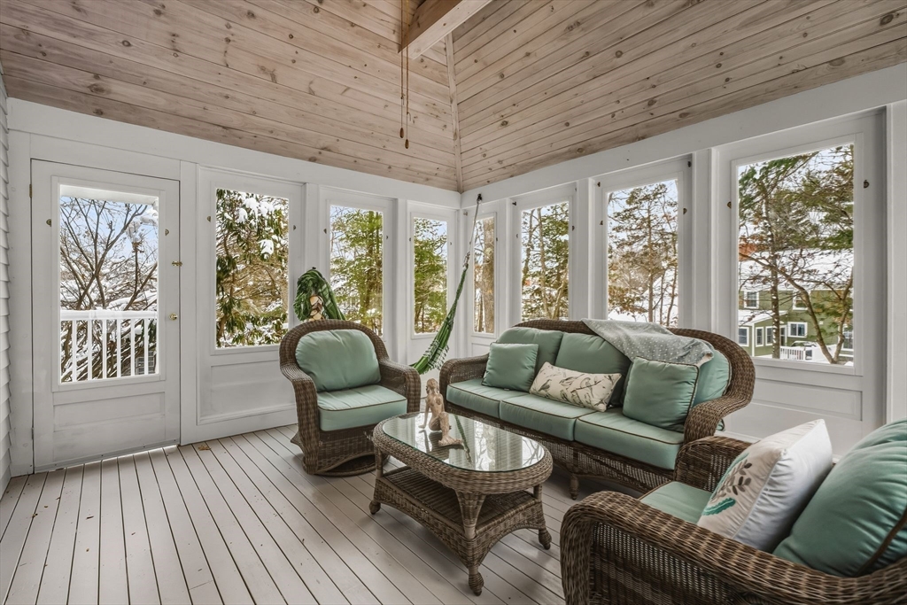 7 Windham Lane Beverly, MA 01915 - Photo 19 of 41