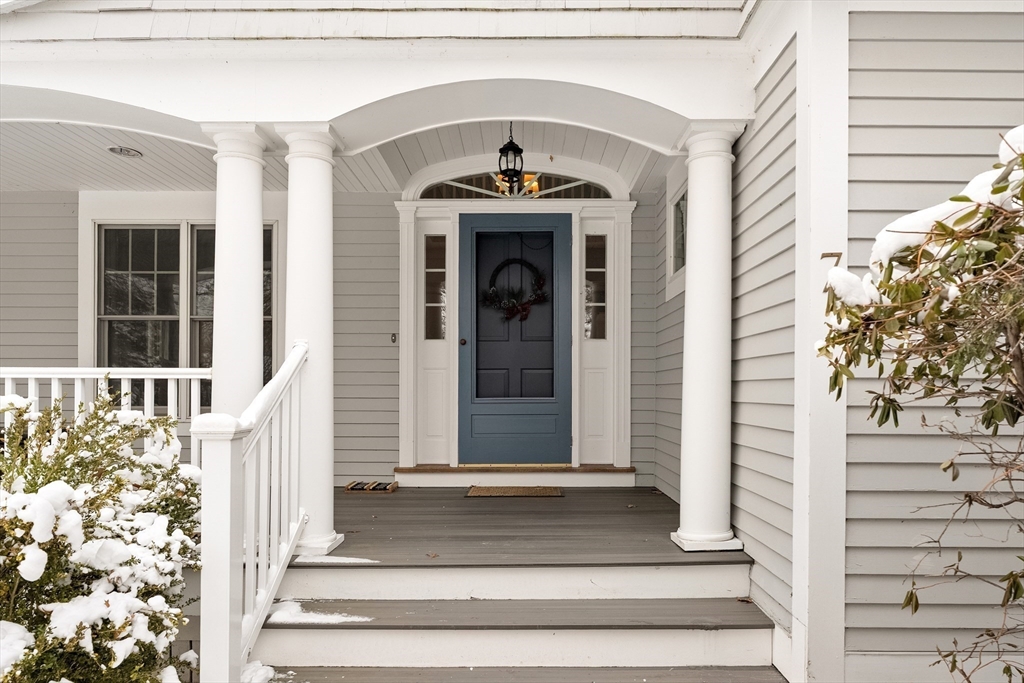 7 Windham Lane Beverly, MA 01915 - Photo 2 of 41