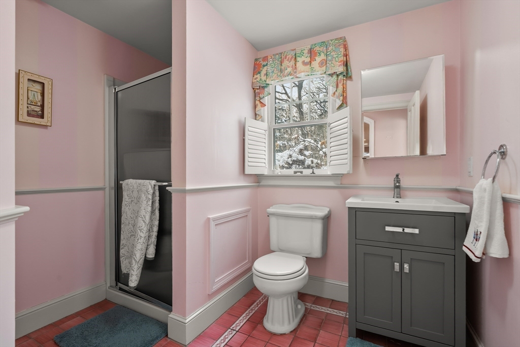 7 Windham Lane Beverly, MA 01915 - Photo 29 of 41