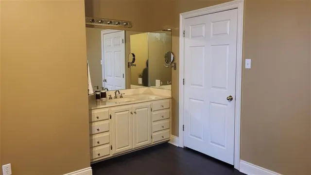 $599,000 | 6900 Shadow Lane, Lake Charles, LA 70605